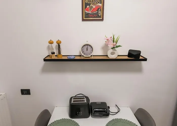 Emerald Heaven With Private Parking Апартаменти