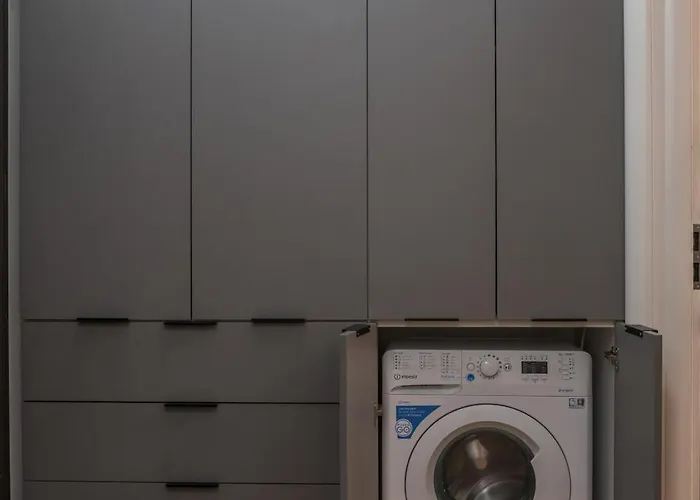 Emerald Heaven With Private Parking *